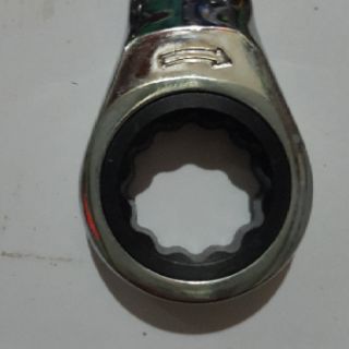 Cờ lê tự động C-Mart ,Mới 100%