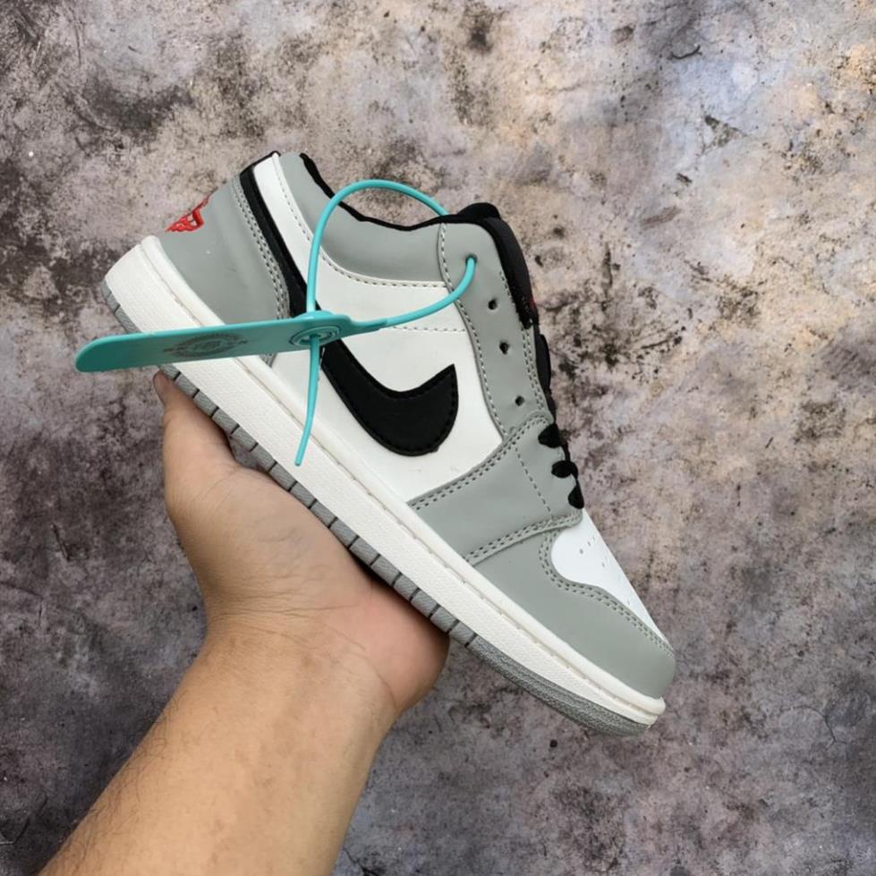 Giày thể thao Jordan 1 Xám cổ thấp nam nữ Giầy sneaker JD1 low xám chỉ đỏ Hot 2022