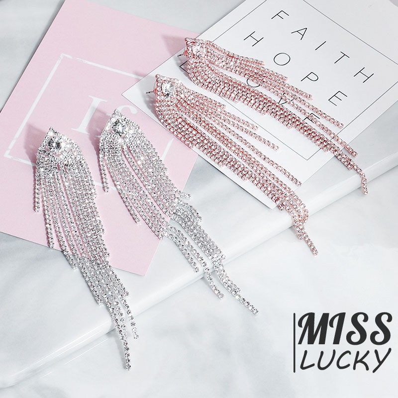 Khuyên tai tua rua phong cách bô hem cá tính cho nữ