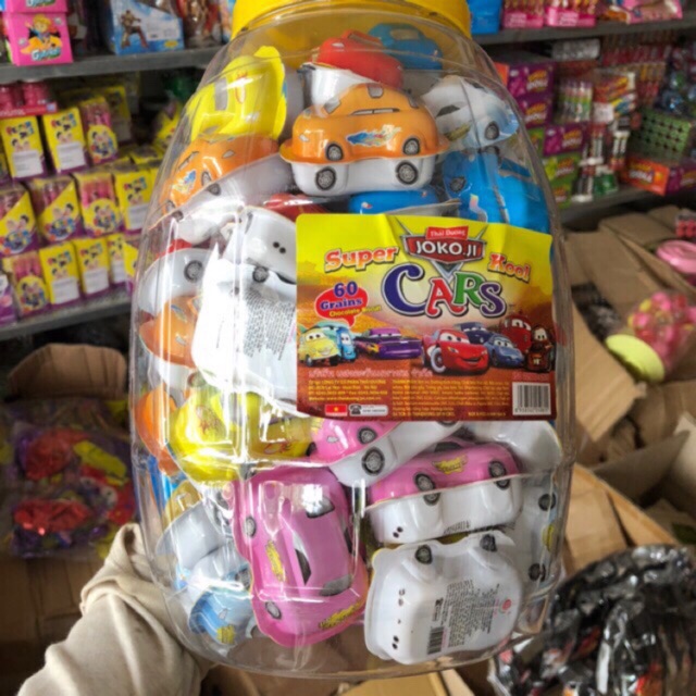 Kẹo ô tô nhân socola