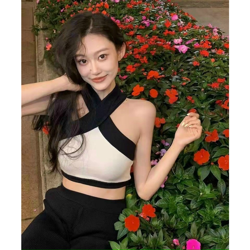 Áo thun kiểu nữ dáng croptop chất borip cổ yếm chéo viền màu xinh sexy