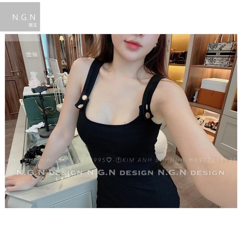 Váy hai dây body 4 cúc đính vai