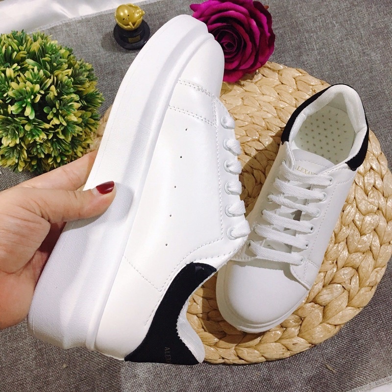 Giày sneaker nữ MQ gót đen trơn đơn giản đế 2p cưc năng động