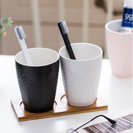 Cốc sứ đánh răng đựng bàn chải, Cốc uống nước dung tích 420ml Họa tiết chấm tròn