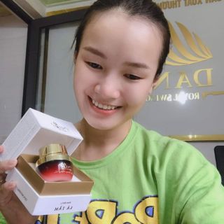 Kem dưỡng lá tằm