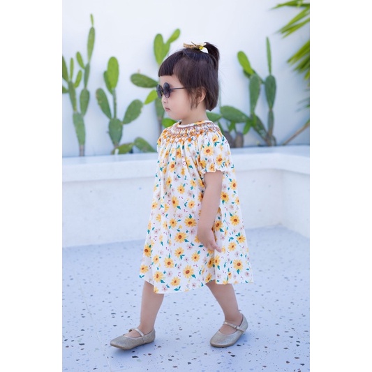 ĐẦM SMOCK CÚC VÀNG