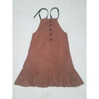 Váy yếm da bò