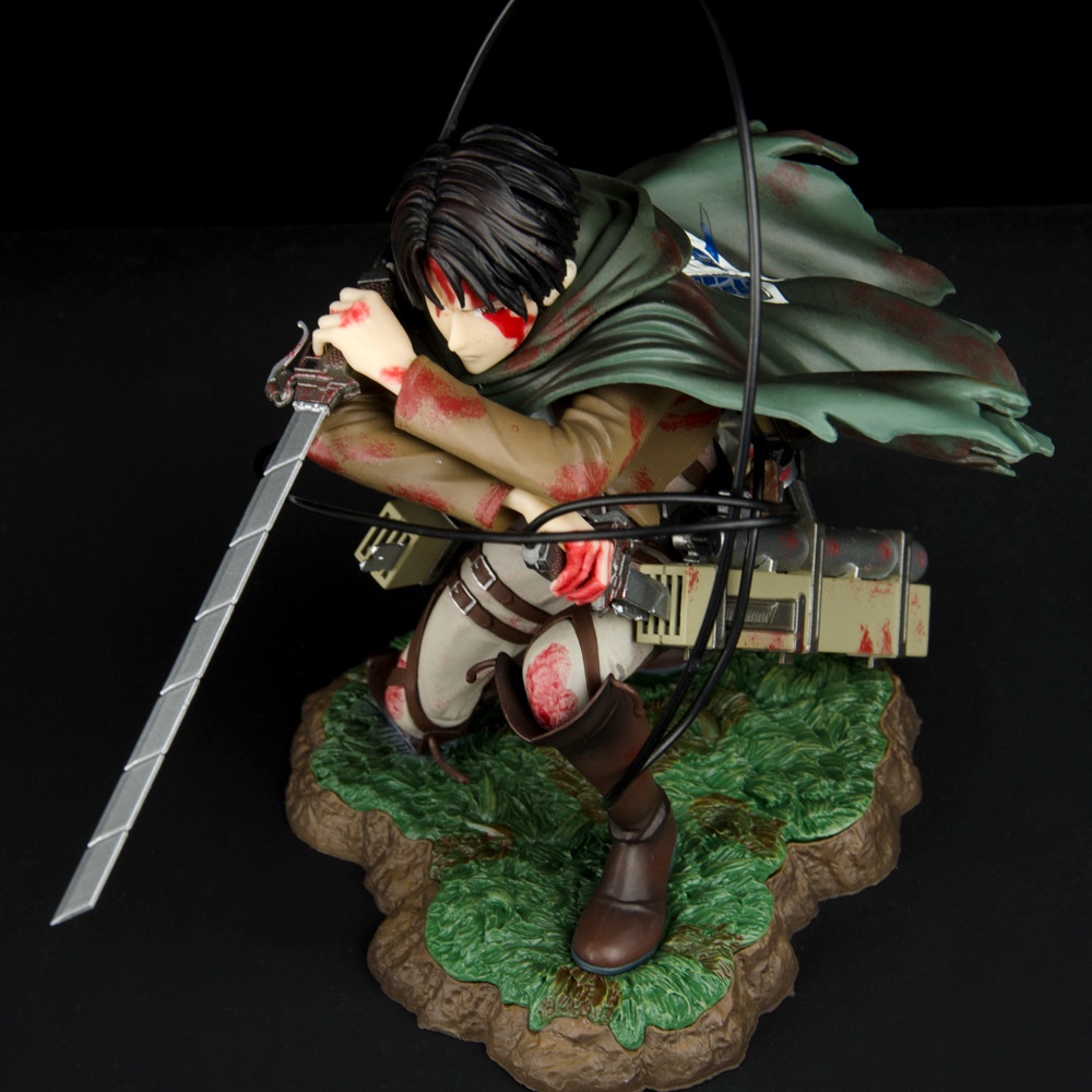 [ 18cm ] Tượng Levi Ackerman chém quỳ - AOT - Baystore