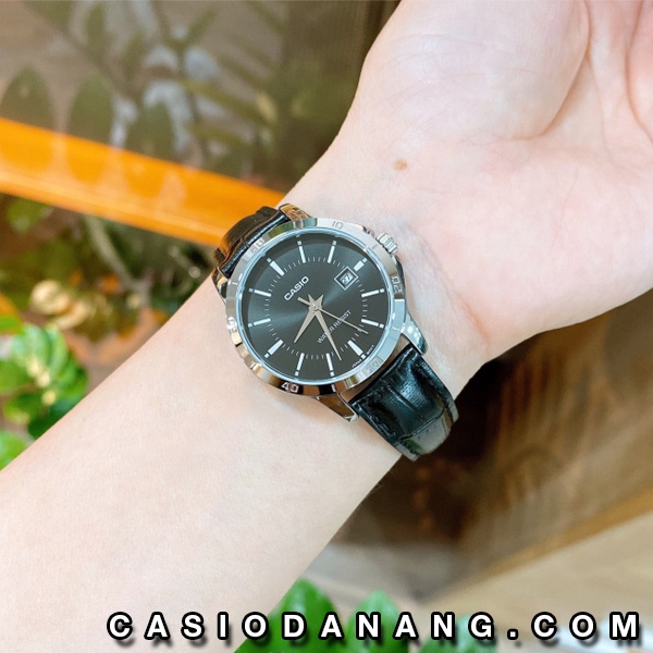 Đồng hồ nữ dây da Casio chính hãng Anh Khuê LTP-V004L-1AUDF (30mm)