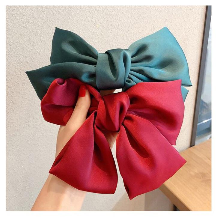 Kẹp tóc nơ lụa satin loại to C52