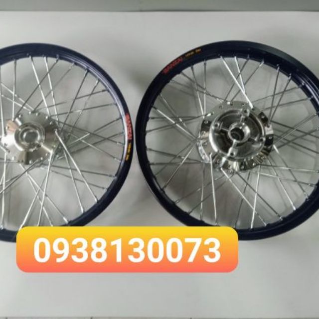 Bánh câm gắn ex 135 niền nhôm banzai câm đùm mạ crom ae quan tâm sản phẩm alo cho shop ĐT Zalo 0933470165