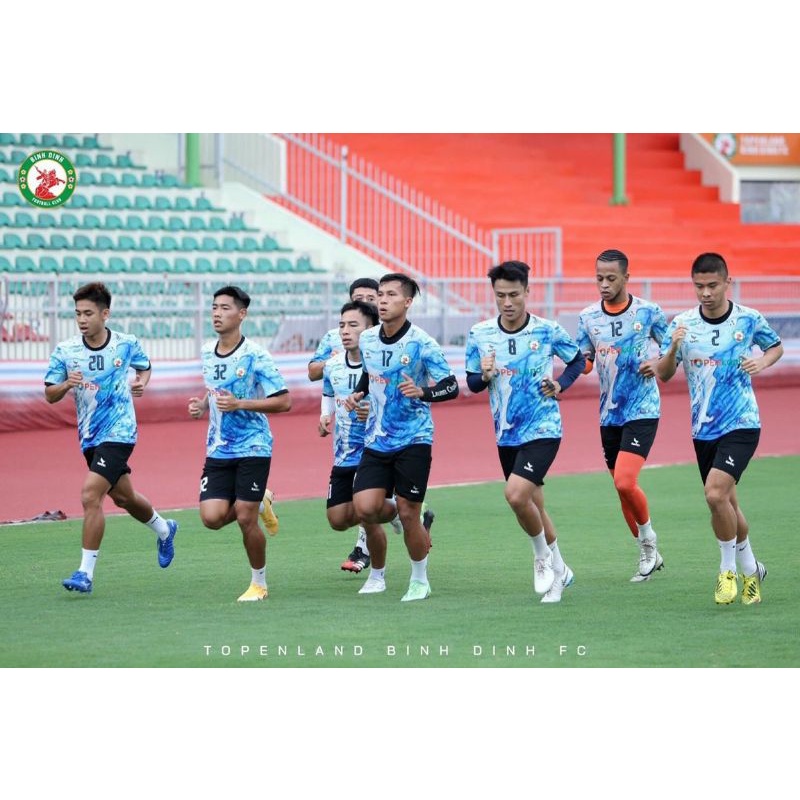 BỘ QUẦN ÁO BÓNG ĐÁ ICEMAN KMST220320