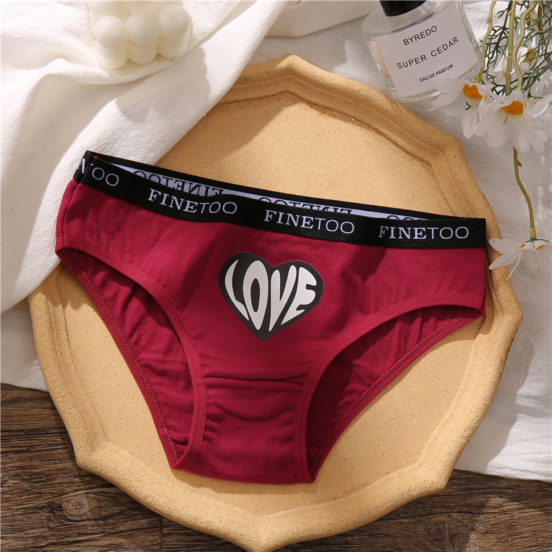 Quần lót CUTEBYTE cotton in họa tiết trái tim xinh xắn dành cho nữ
