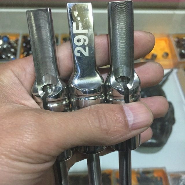 Tay cầm máng 25F inox dùng trong xăm hình