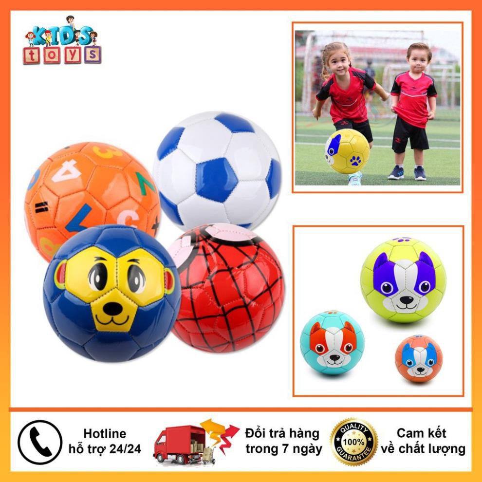 Bóng đá cho trẻ size nhỏ ngộ nghĩnh