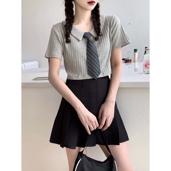 Áo croptop kèm cà vạt học sinh phong cách hàn quốc | BigBuy360 - bigbuy360.vn