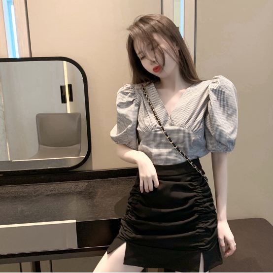 [Có ảnh thật] Chân váy sun, sẻ vạt 2 màu trắng đen Quảng Châu. Có bán kèm áo | BigBuy360 - bigbuy360.vn