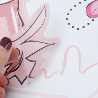 Decal Dán Tường Hình Gấu Hồng