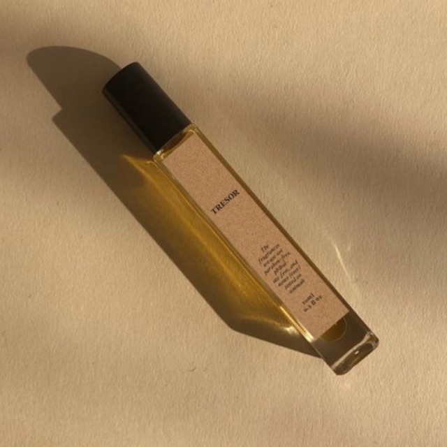 NƯỚC HOA TRESOR - GỖ VÀ HOA MƠ