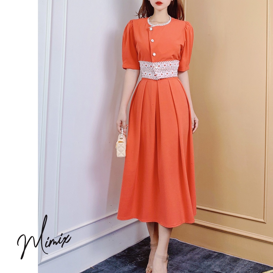 Set áo phối ren kèm chân váy midi xếp ly MIMIX CH8220