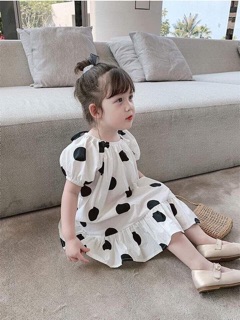 Váy chấm bi bèo cho bé