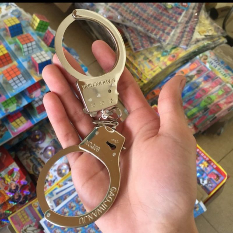 đồ chơi cho bé loại đẹp ( 1 bộ gồm 2 chiếc )