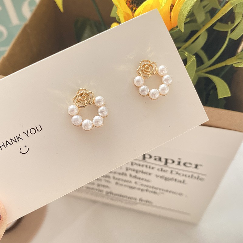 Khuyên tai kẹp không bấm lỗ chốt cố định K219 bằng hợp kim mạ vàng hình bông hoa gắn hạt trai dáng ngắn Leous