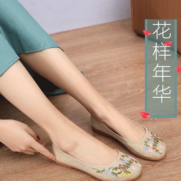 Giày Vải Đế Bằng Chống Trượt Thêu Họa Tiết Mới Cho Nữ