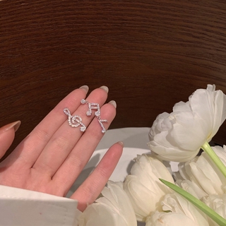Cute musical note earrings for women