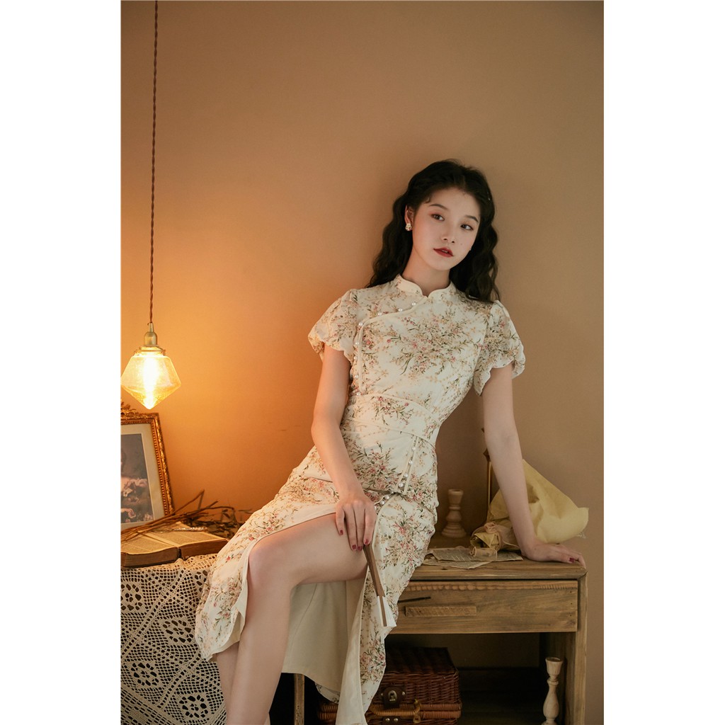 Sườn xám hoa nhí cổ điển