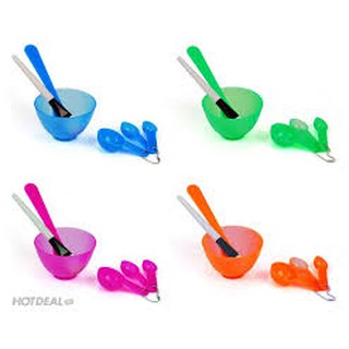 Bộ dụng cụ đắp mặt tiện dụng