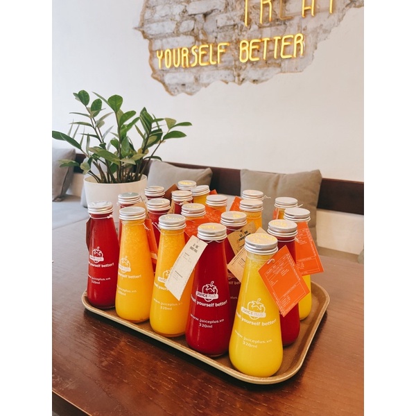 Combo 4 chai Chai thủy tinh đựng nước ép, đựng sữa hạt an toàn 320ml Juice Plus kèm nắp nhôm không rỉ Made in Vietnam