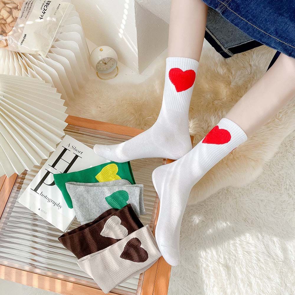 Đôi vớ họa tiết dễ thương nhiều màu sắc bắt mắt sành điệu