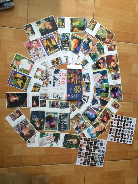 Poscard hộp ảnh 180 mới BTS / Exo