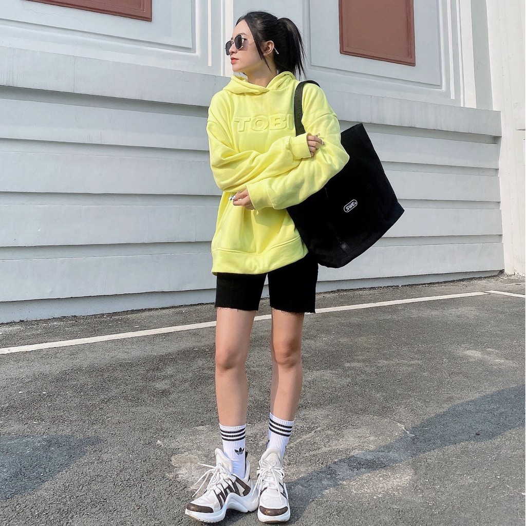 [Mã WABRWA15 giảm 15% đơn 300K] Áo khoác Embossed TB Hoodie Unisex chính hãng local brand TOBI - Hiệu ứng Dập nổi | BigBuy360 - bigbuy360.vn