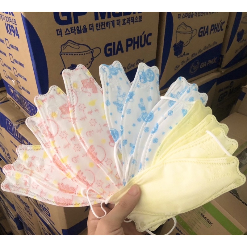 Khẩu Trang KF94 Người Lớn và Trẻ Em Loại Tốt Vải Quang Trung