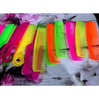 Lược nhựa chải đầu siêu rẻ