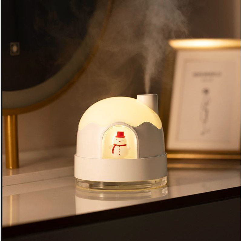 Máy Phun Sương kiêm Đèn Ngủ Hang Tuyết Giáng Sinh (Noel)