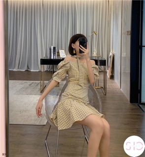 Đầm caro tay bồng đuôi cá kèm đai