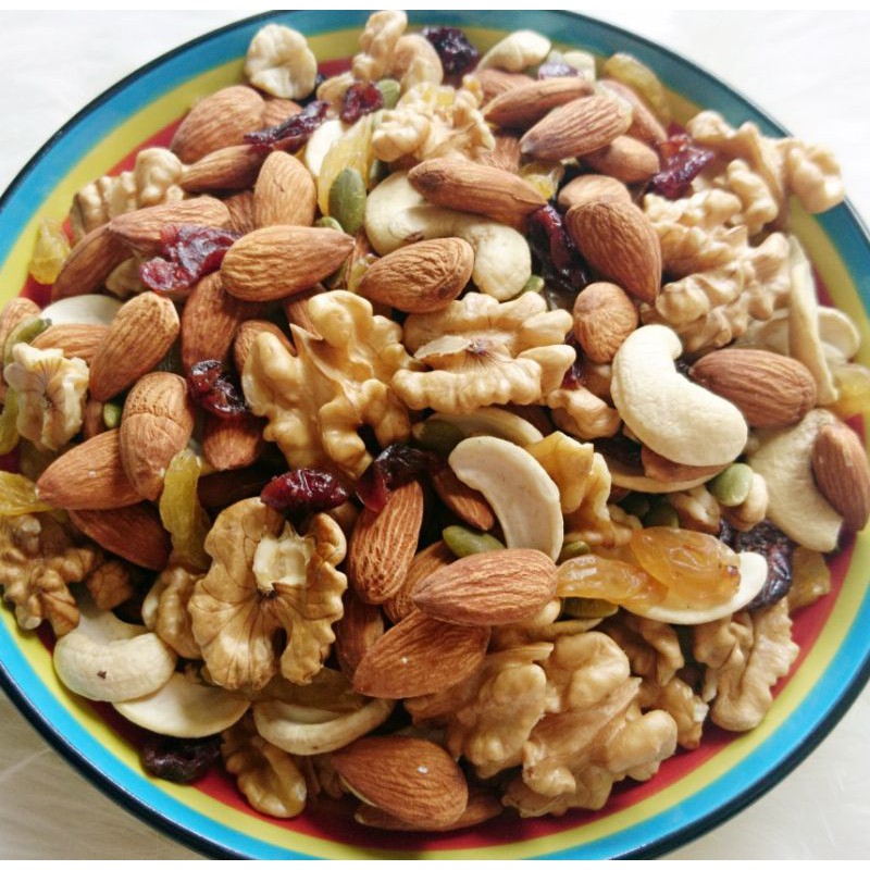 MIX 6 LOẠI HẠT VÀ TRÁI CÂY SẤY NGUYÊN VỊ -500GR (MIX NUTS,HẠNH NHÂN,ÓC CHÓ,HẠT ĐIỀU,K MACCA,GRANOLA, NGŨ CỐC,BỘT NGŨ CỐC