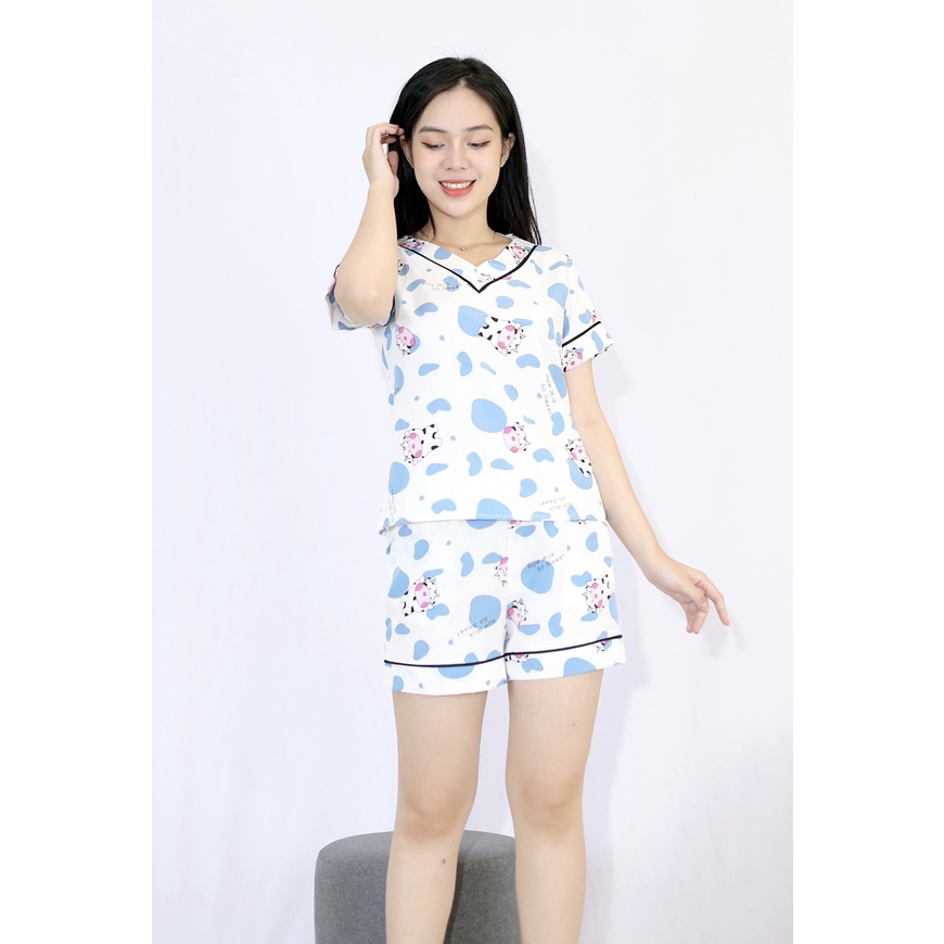 Bộ đồ bộ Pijama màu TRẮNG BÒ SỮA XANH CỔ TIM tay ngắn quần ngắn vải lụa cao cấp  - Thoải Mái Nhẹ Nhàng
