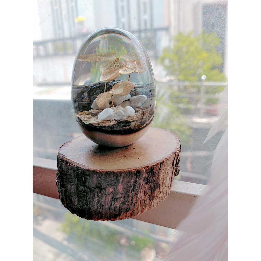 Trứng resin handmade mẫu lá vàng, trang trí bàn làm việc, quà tặng, quà lưu niệm đặc biệt