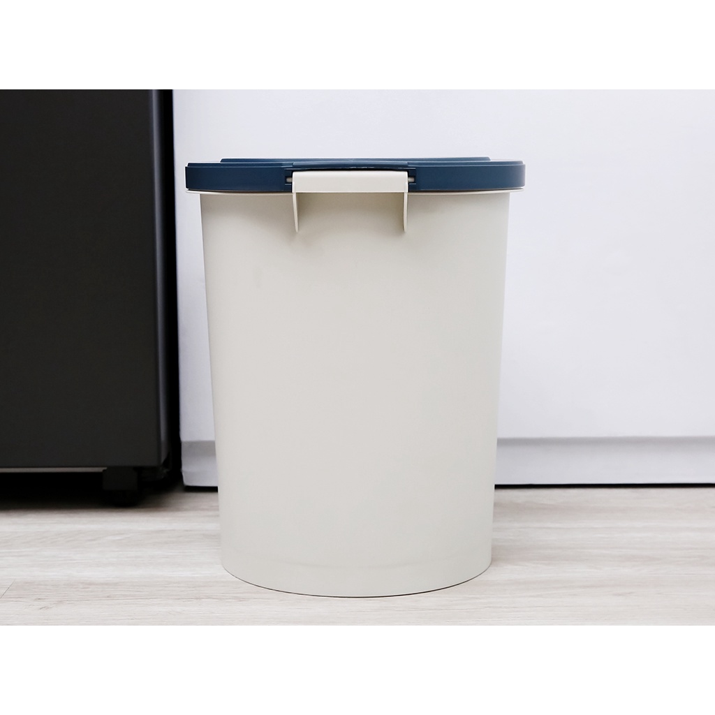 Thùng rác đạp tròn Inochi Hiro 12L - Ag+  kháng khuẩn khử mùi