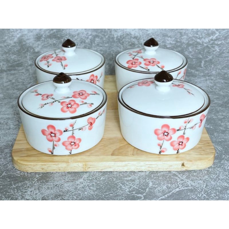 Khay đựng mứt,bánh kẹo tết.Hàng vẽ tay sứ Bát Tràng.