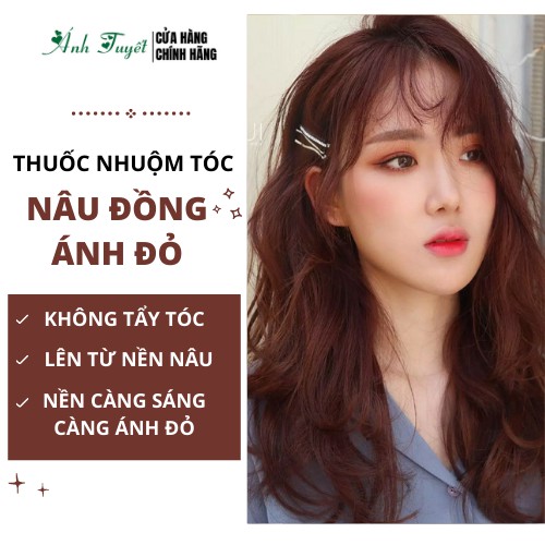 Chọn thuốc nhuộm tóc màu nâu đồng ánh đỏ sẽ giúp bạn thêm phần nổi bật và sang trọng. Với công thức mới được cải tiến, tóc của bạn sẽ được bảo vệ và duy trì màu sắc lâu dài. Sáng tạo với những kiểu tóc đa dạng và tự tin khoe sắc trên những sân khấu thời trang tại Việt Nam và thế giới.