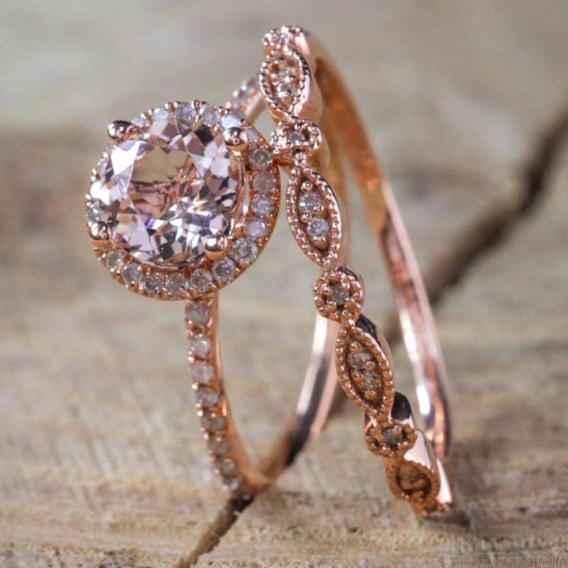 Nhẫn hợp kim đính đá sang trọng