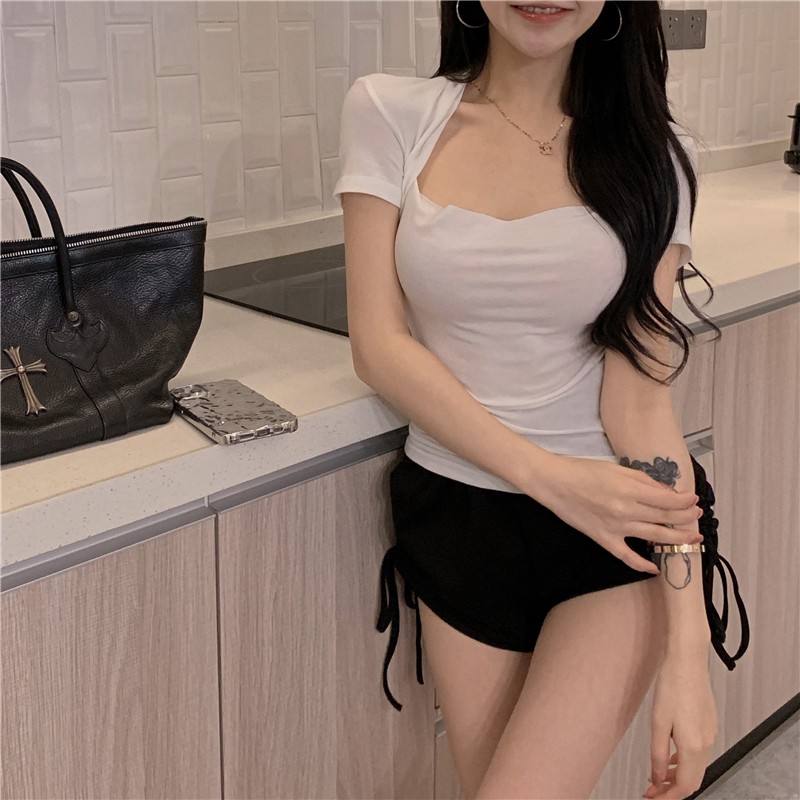 Áo kiểu SUXI dáng croptop tay ngắn thời trang dành cho nữ