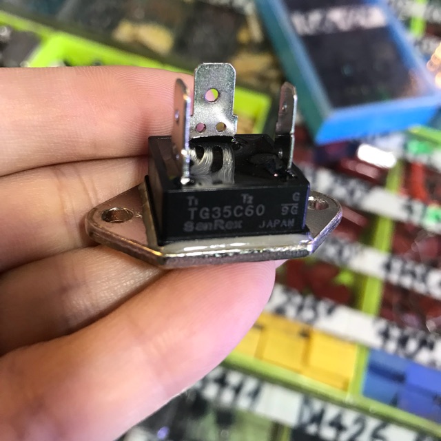 Triac sắt TG35C60