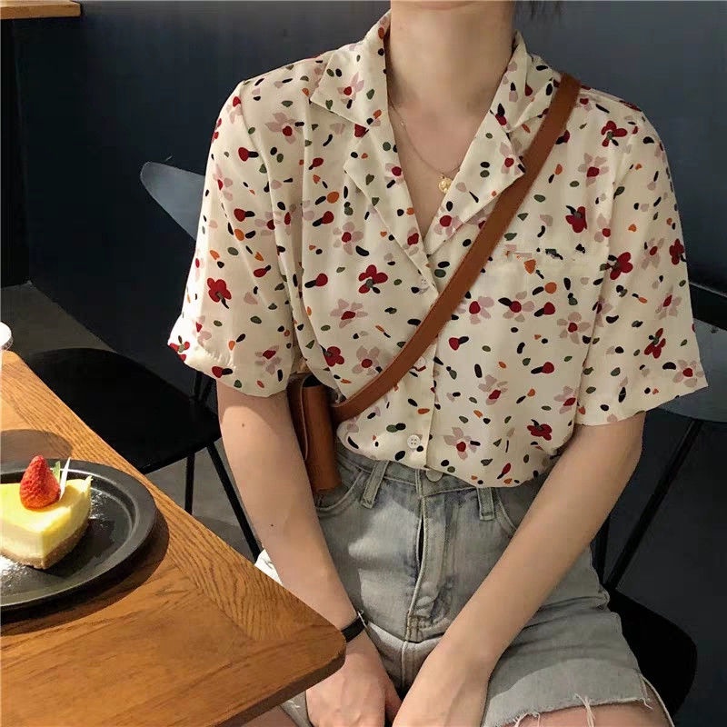 COZOK Áo Sơ Mi Voan Hoa Ngắn Tay Cổ Tim Thời Trang Retro Hongkong