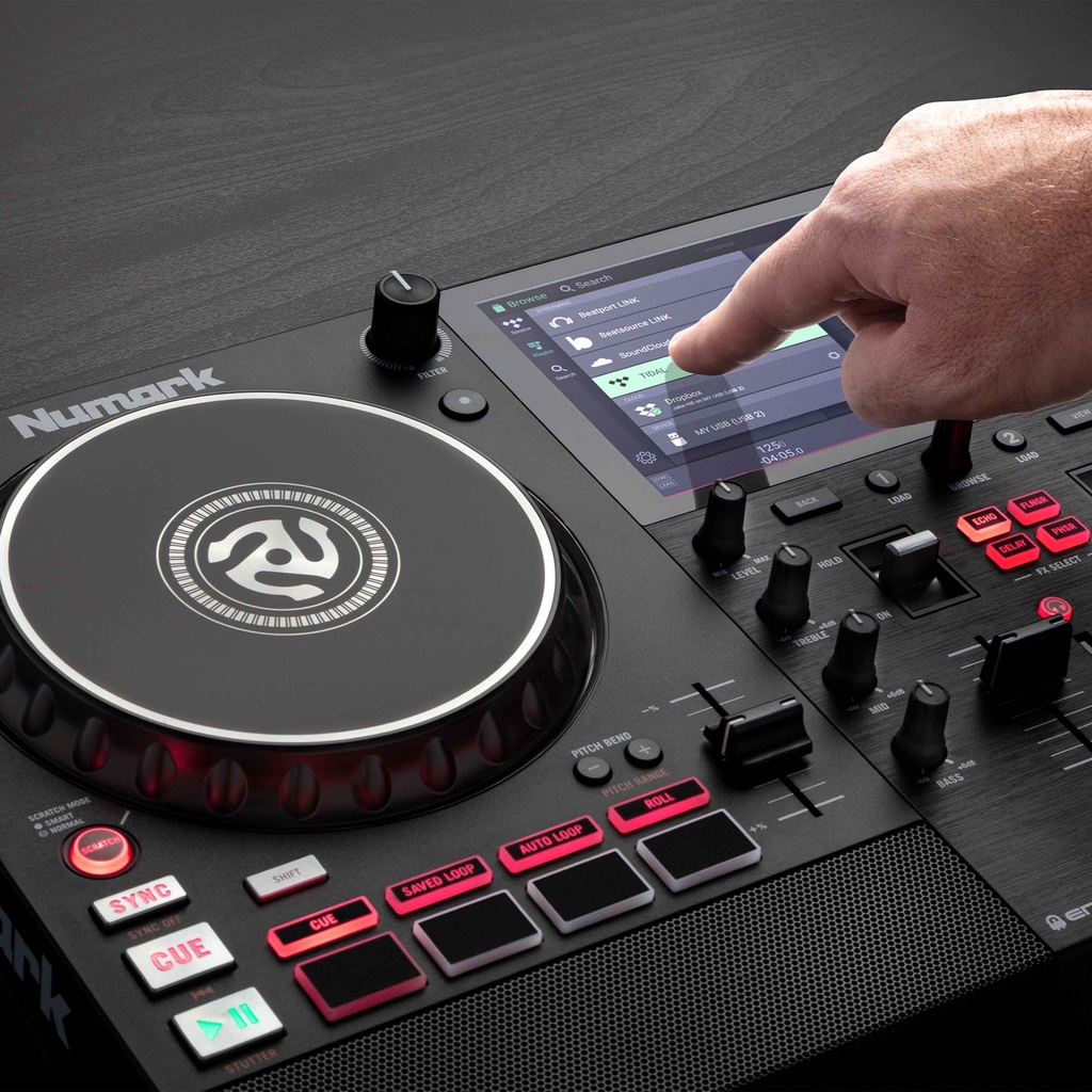 BÀN DJ MIXSTREAM PRO – GIẤC MƠ CÓ THẬT NĂM 2021